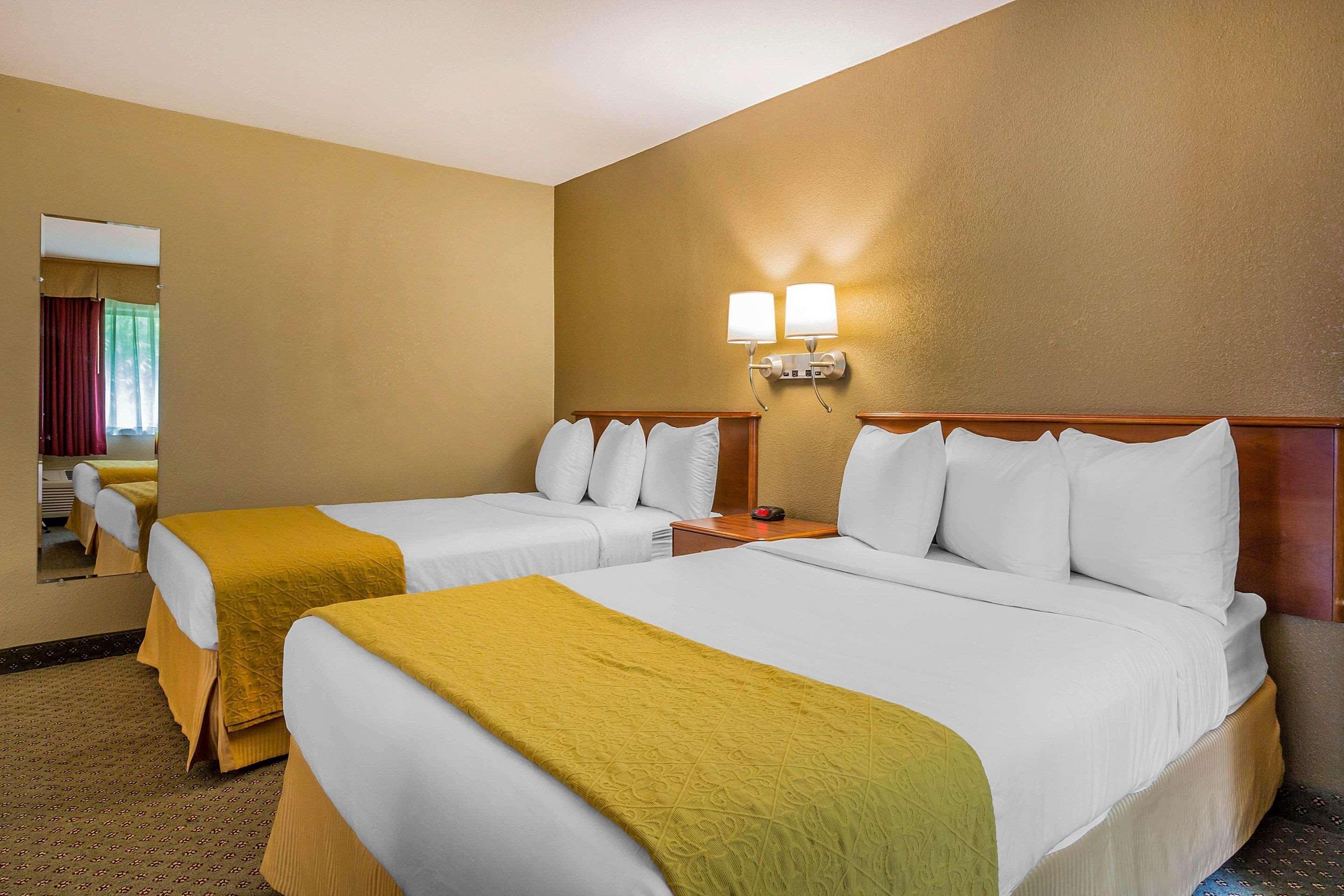 Quality Inn Hyde Park - Poughkeepsie North Zewnętrze zdjęcie